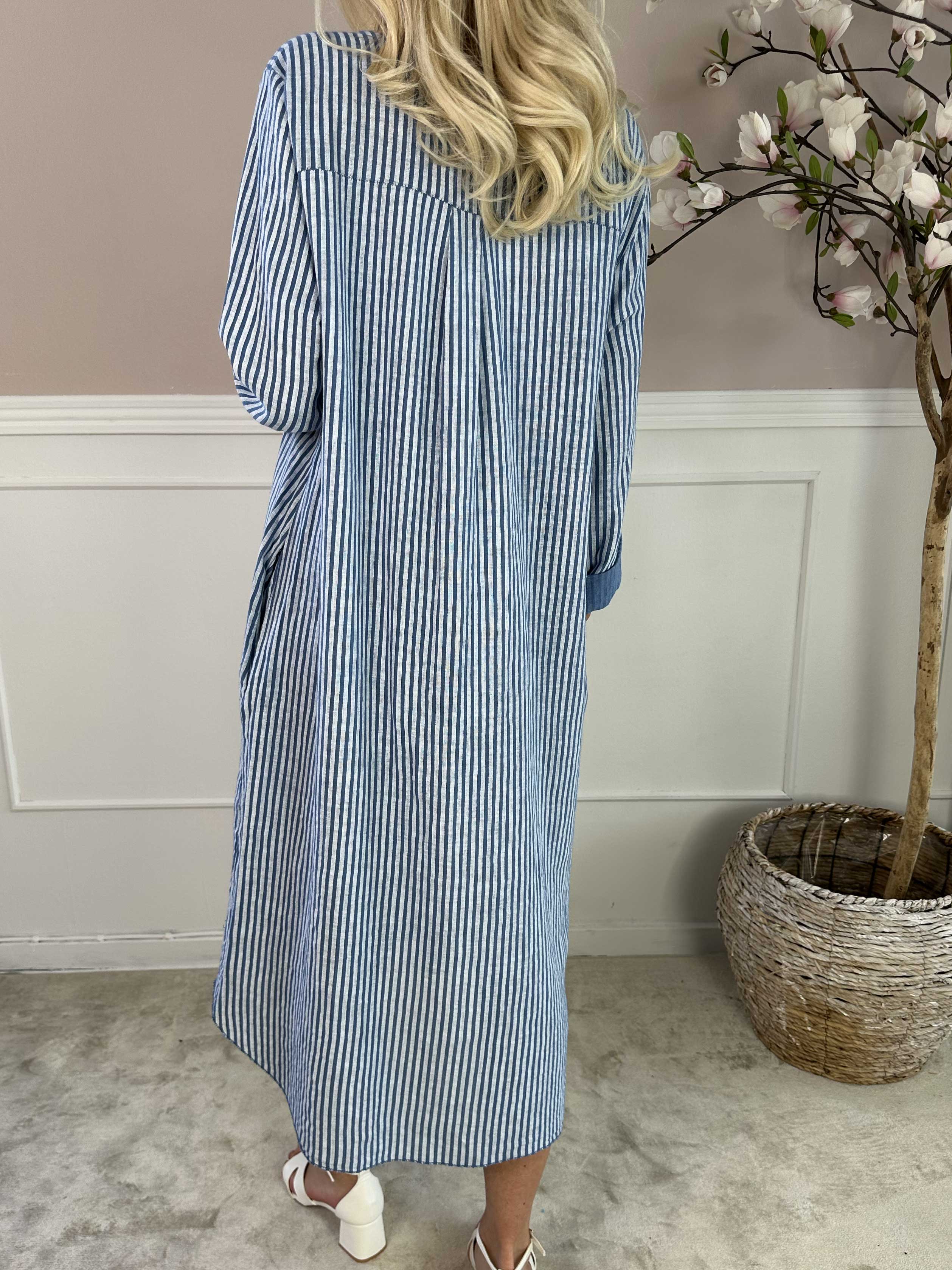 Arizona Stripe - Lång bomullsklänning i linneliknande tyg